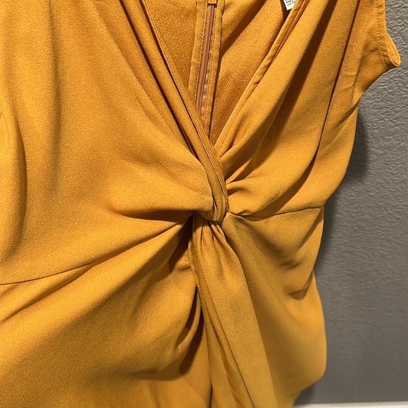 Forever 21 Gold dress, size XL - Picture 4 of 5